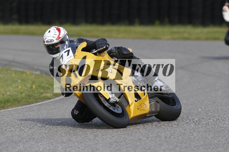 Archiv-2025/08 20.04.2025 Speer Racing ADR/Gruppe gelb/77